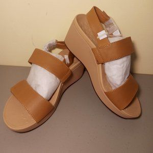 Vionic Women's Tan Atlantic Lovell Leather Sandal - Sz 7 - NEW in box